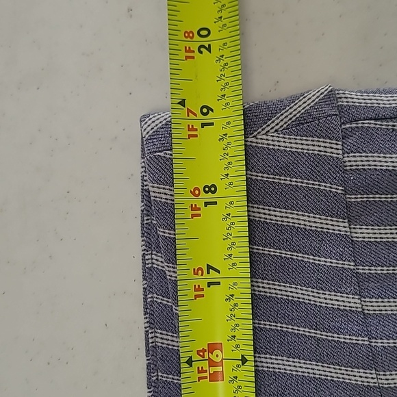 Chico's Blue & White Striped Pullon Capri Pants size 3 (XL) - Picture 6 of 9